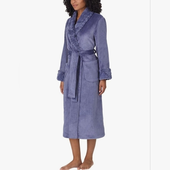 Carole Hochman Plush Robe Women's Small Purple Sleepwear Lounge Robe - Picture 3 of 12